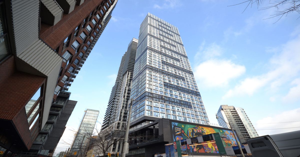 181 Dundas Street E Toronto