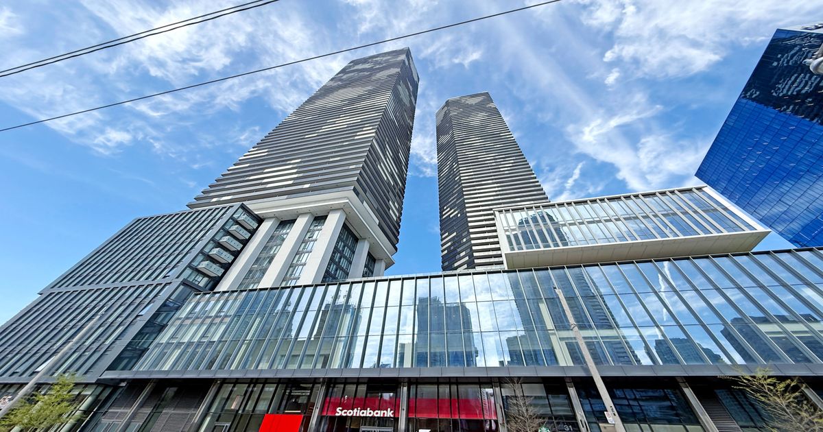 55 Cooper Street Toronto
