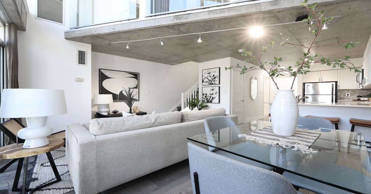 1029 King Street W Toronto