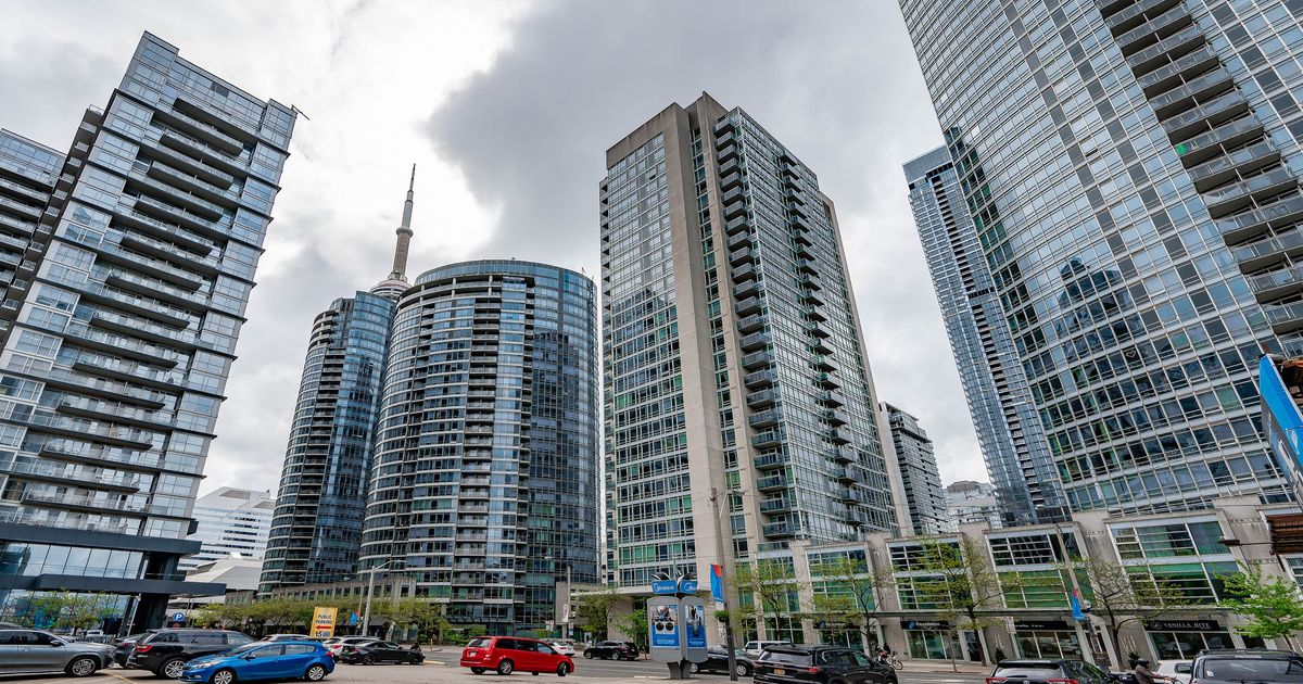 381 Front Street W Toronto