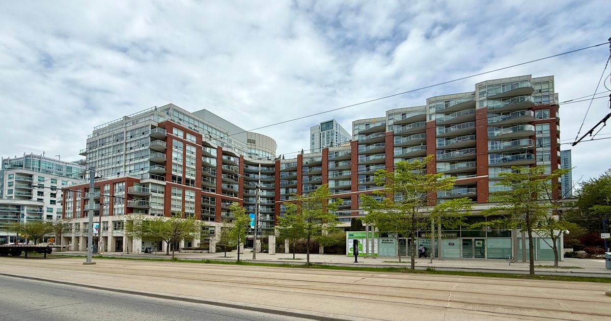 550 Queens Quay W Toronto