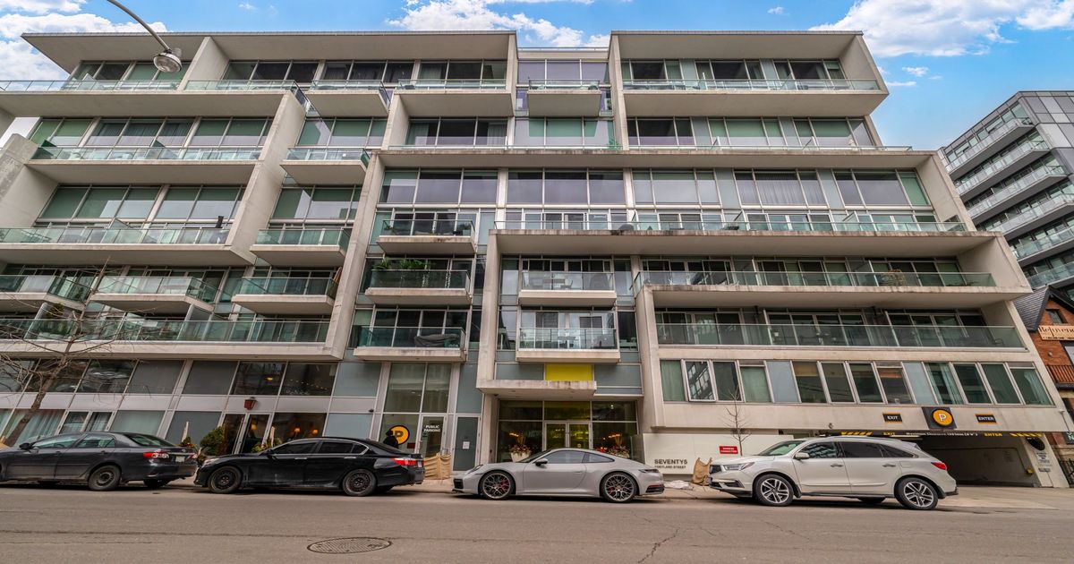 75 Portland Street Toronto