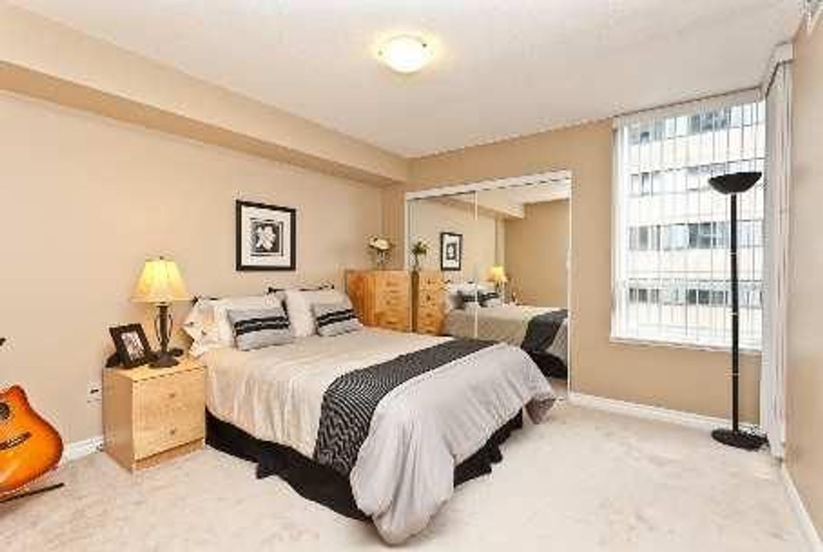 img-gallery
