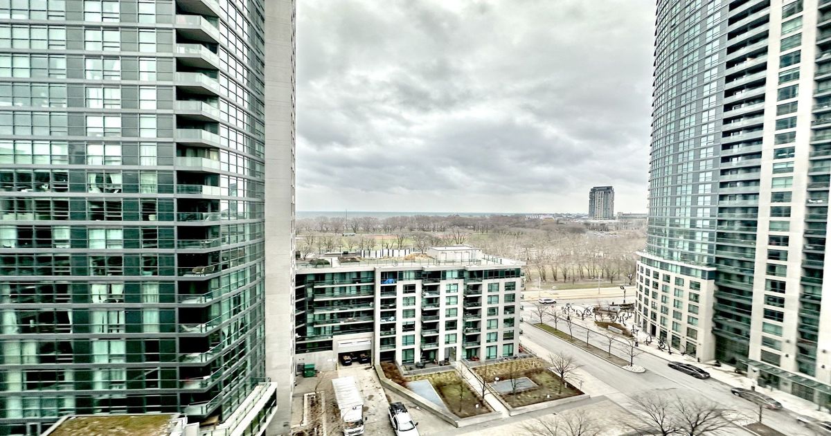 209 Fort York Boulevard Toronto