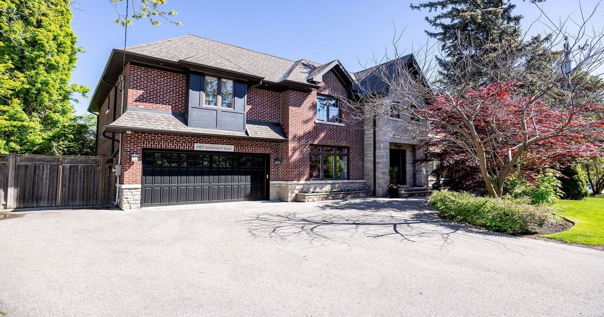 102 Mildenhall Road Toronto