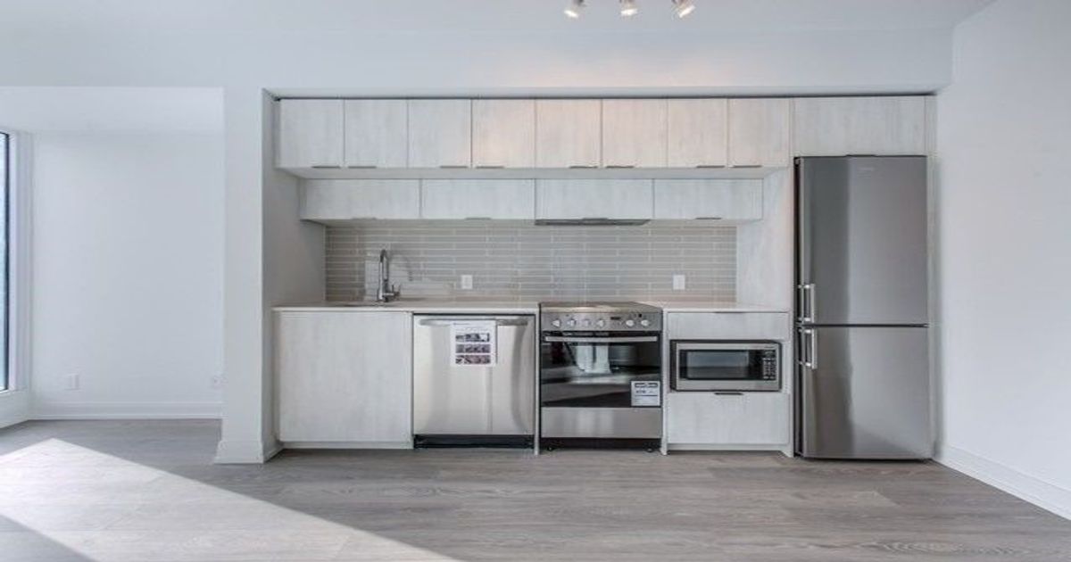 181 Dundas Street E Toronto