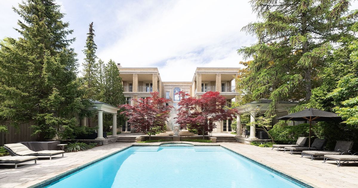 173 Dunvegan Road Toronto
