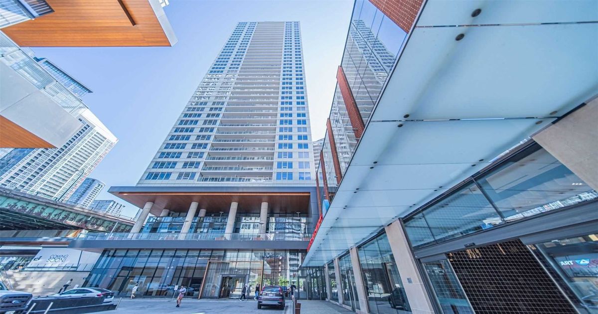 17 Bathurst Street Toronto