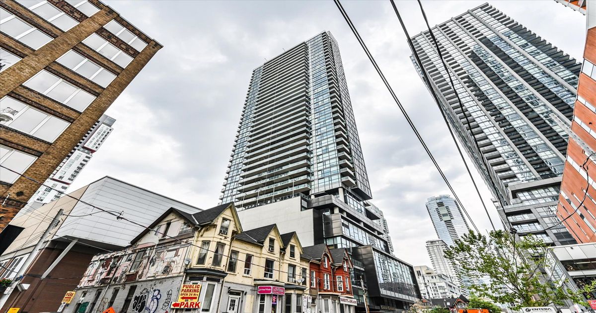 290 Adelaide Street W Toronto