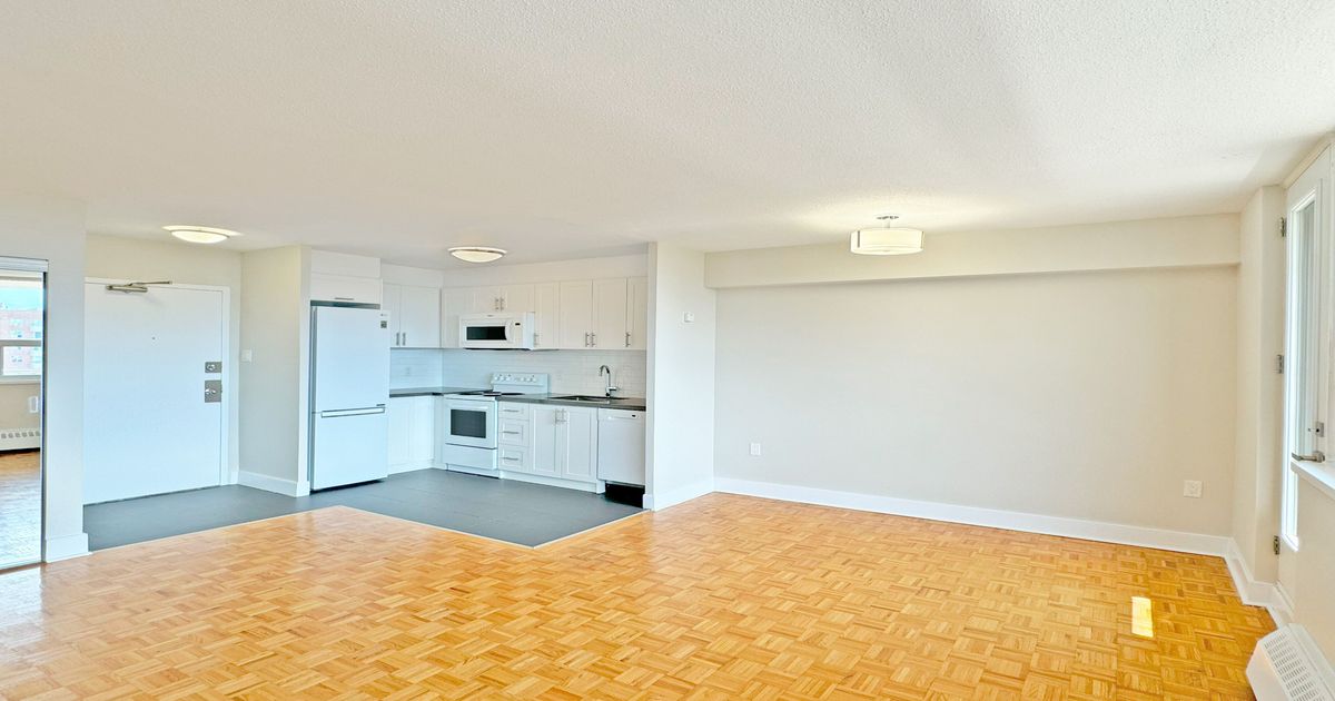 1500 Bathurst Street Toronto