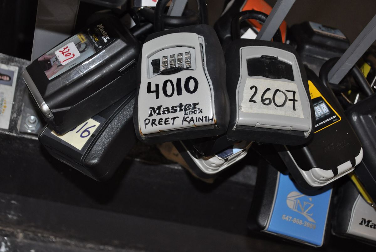 img-gallery