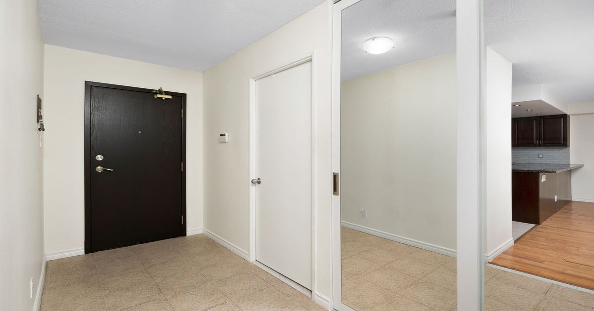 205 Wynford Drive Toronto