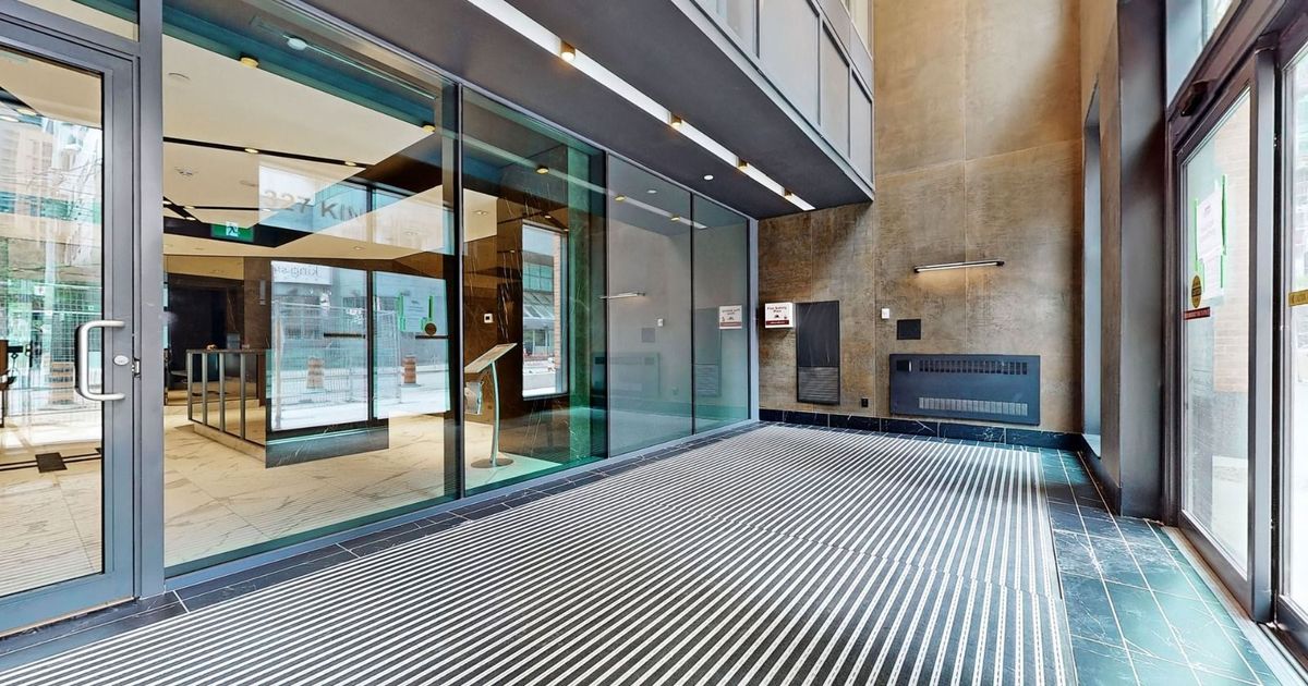 327 King Street W Toronto