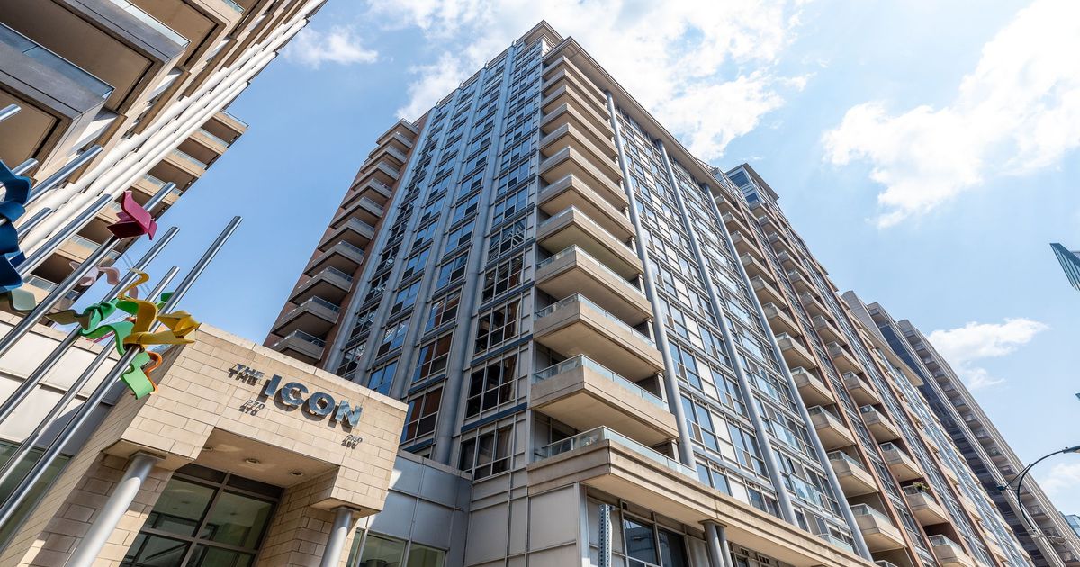 250 Wellington Street W Toronto