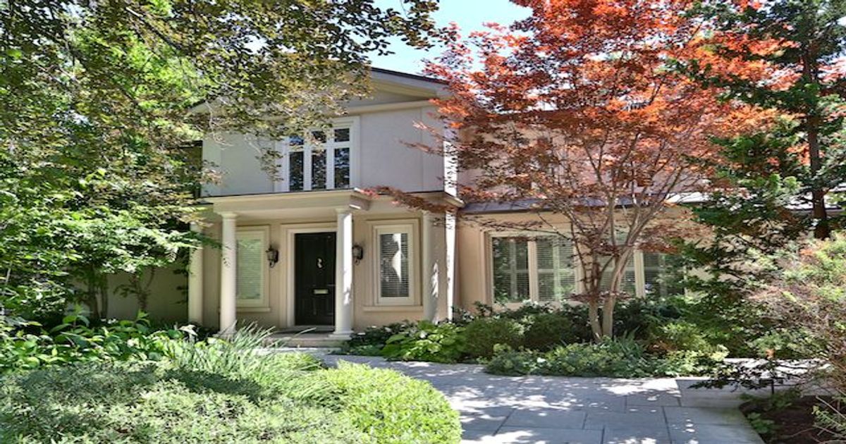 7 Valleyanna Drive Toronto