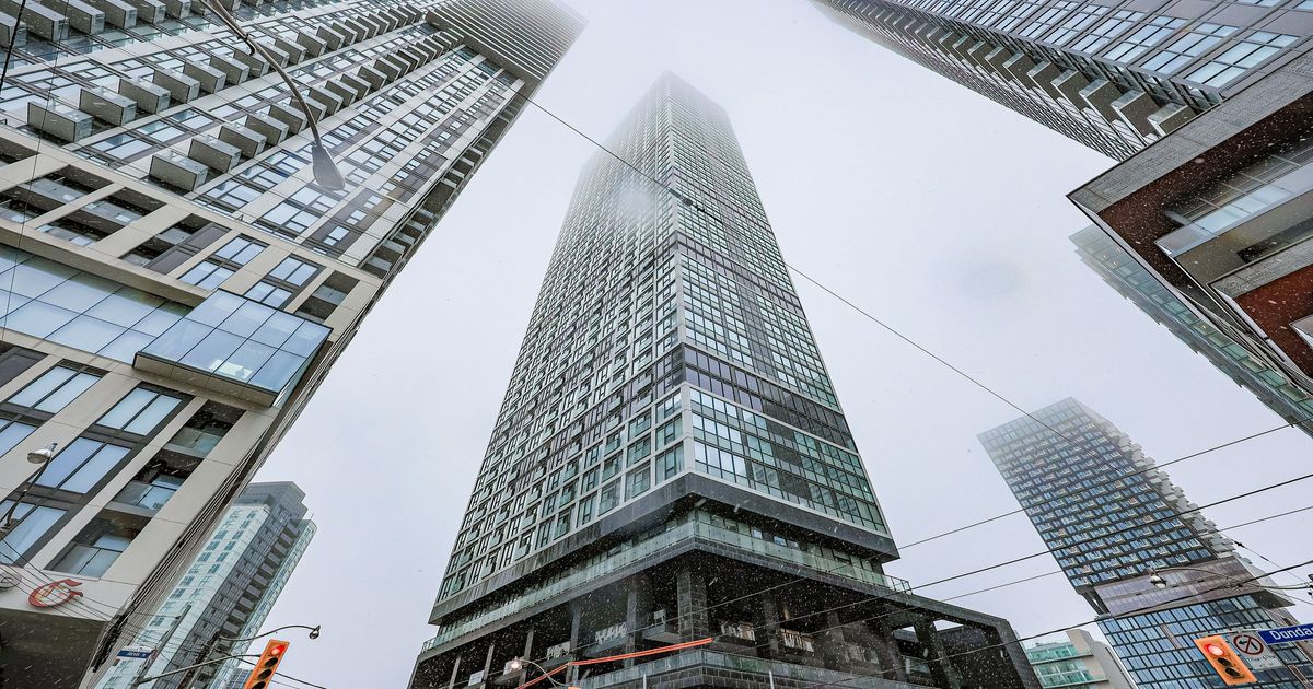 181 Dundas Street Toronto