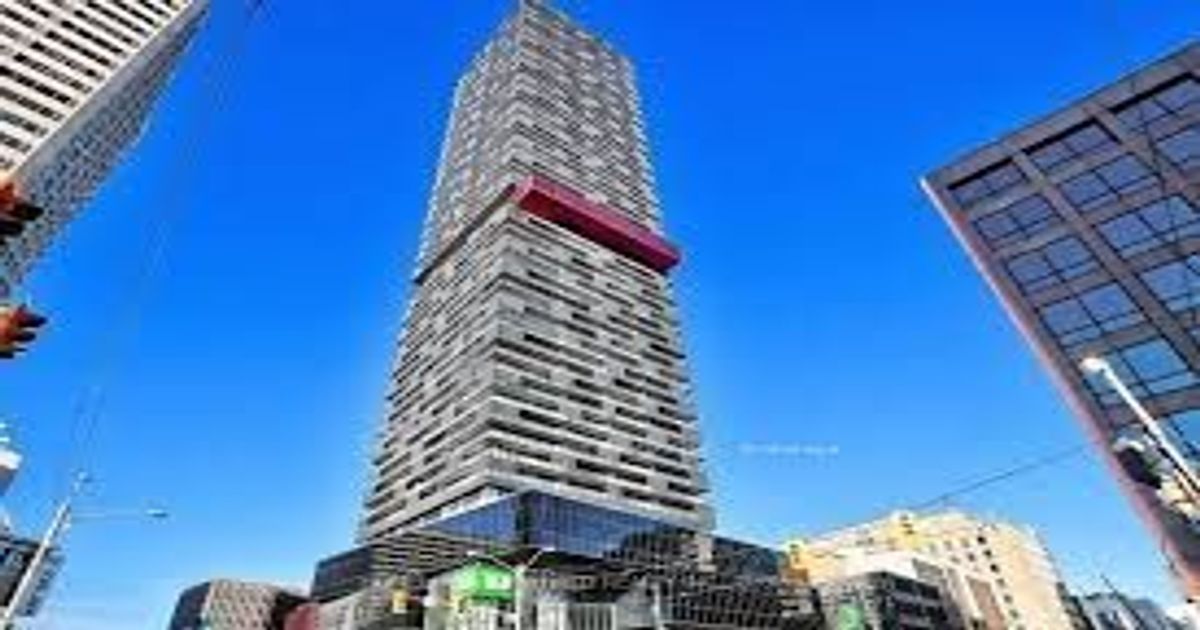 8 Eglinton Avenue E Toronto
