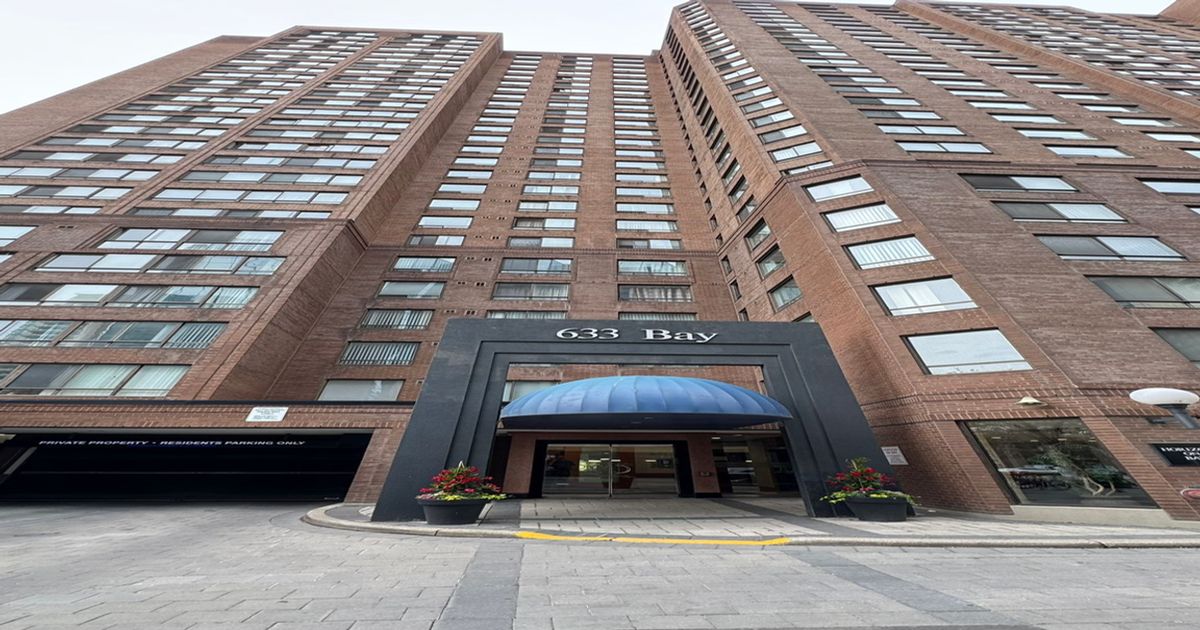 633 Bay Street Toronto