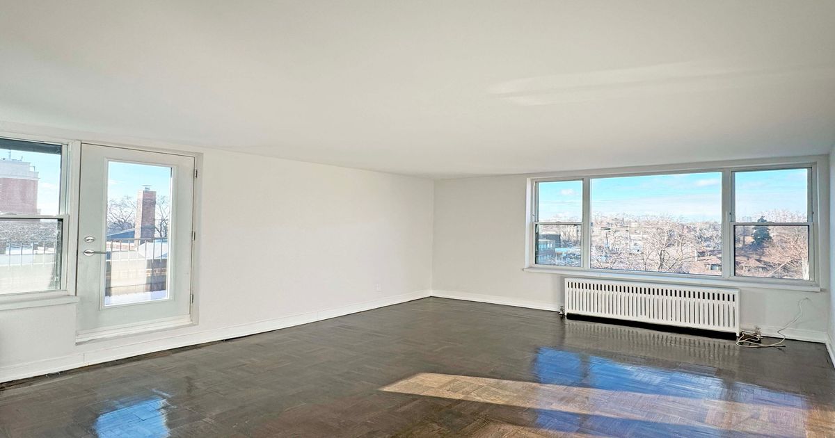 1545 Bathurst Street Toronto