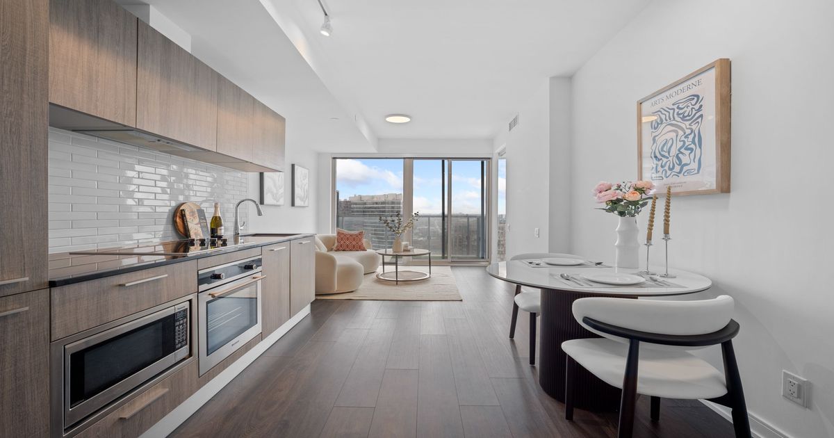 3 Gloucester Street Toronto