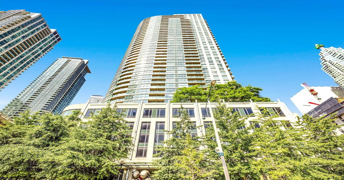 18 Yonge Street Toronto