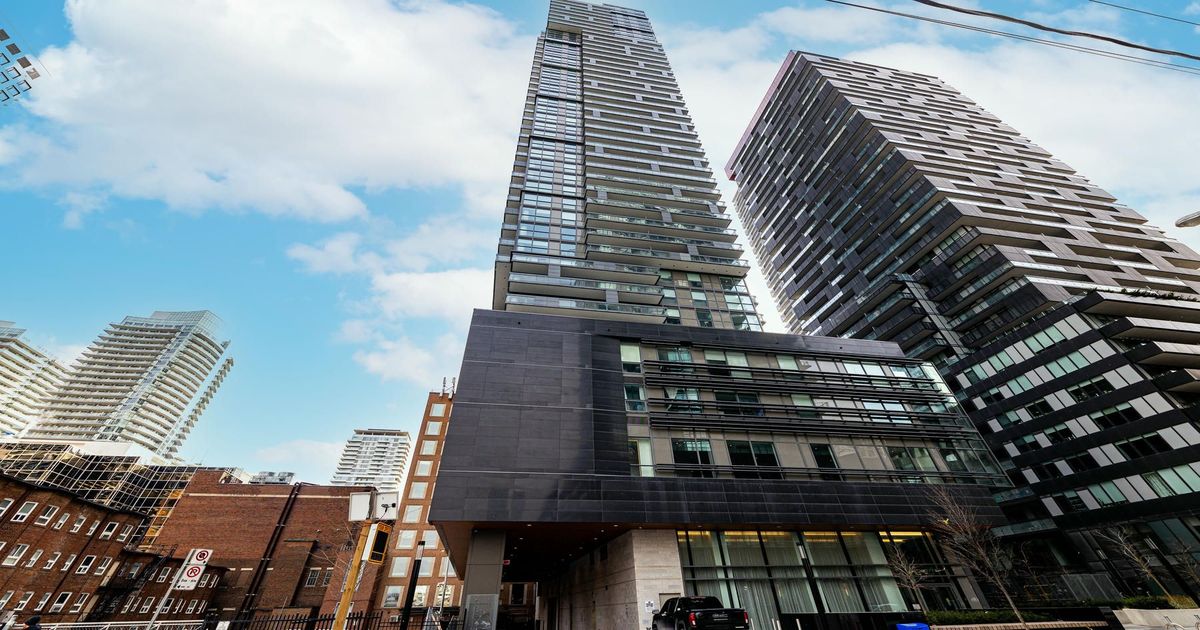 39 Roehampton Avenue Toronto
