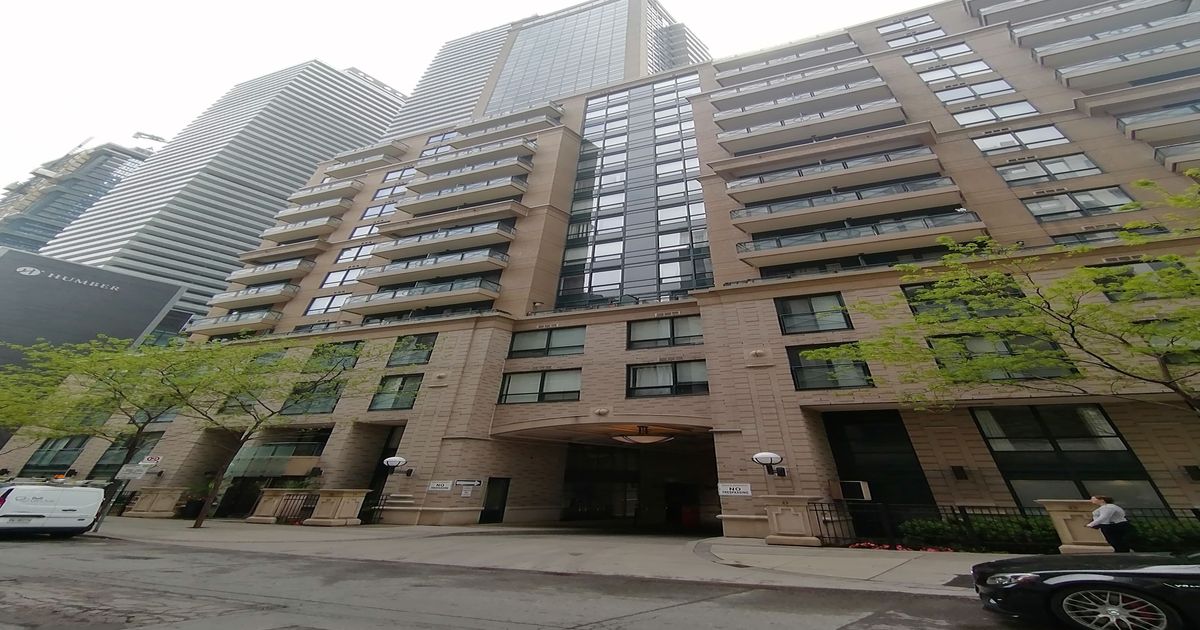 35 Hayden Street Toronto