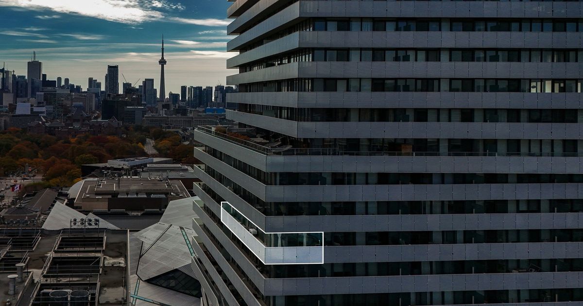 200 Bloor Street W Toronto
