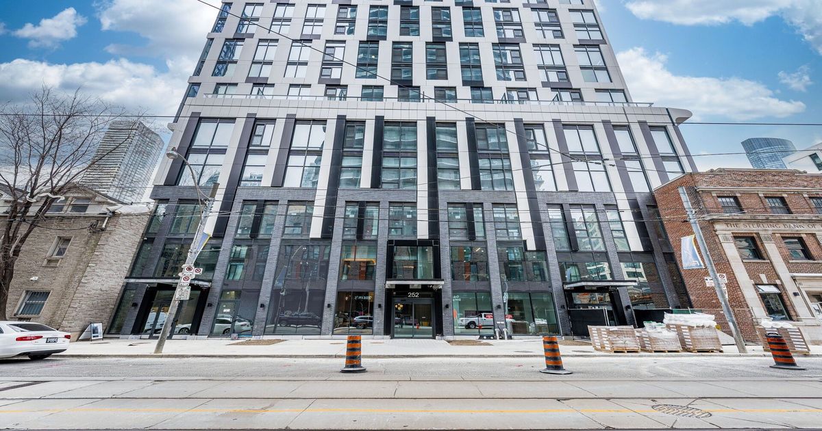 252 Church Street Toronto
