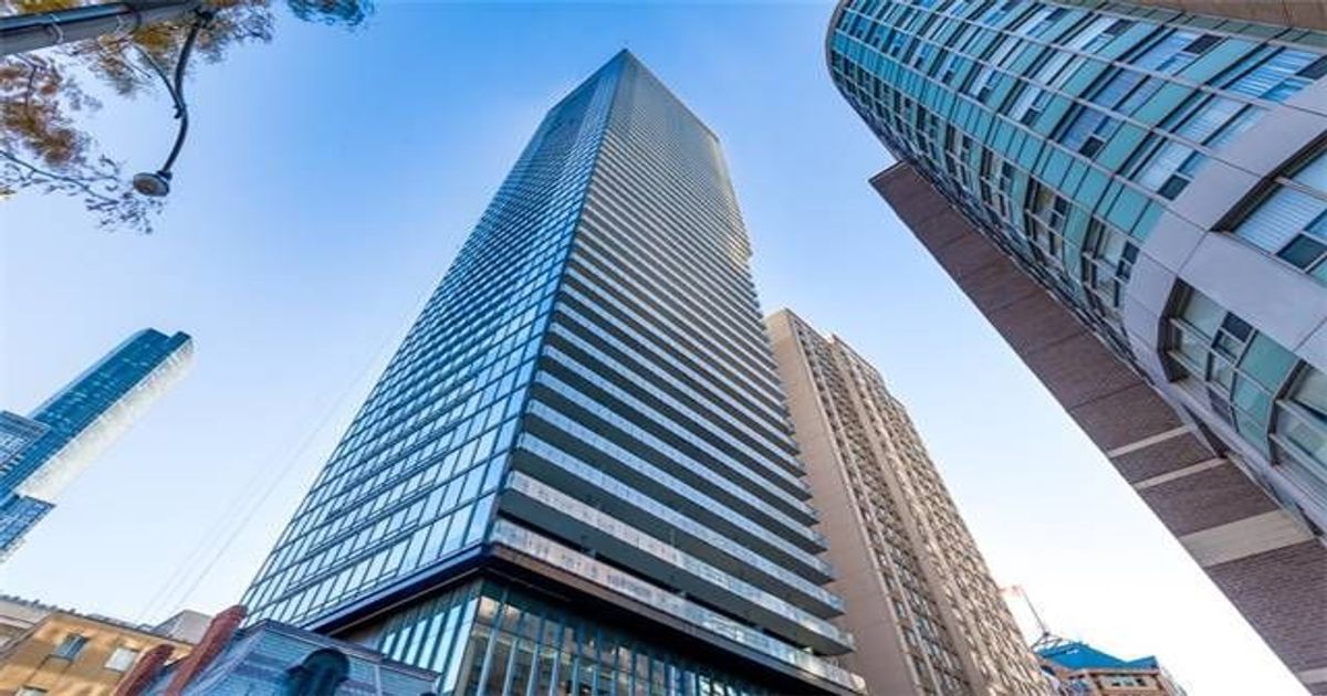 15 Grenville Street Toronto