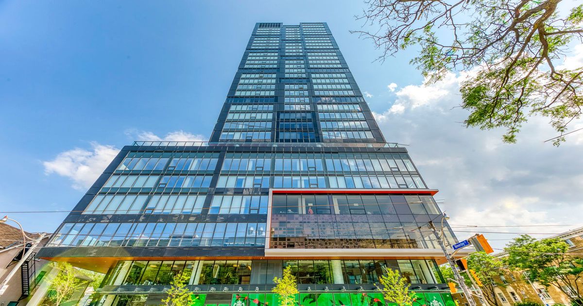 203 College Street Toronto