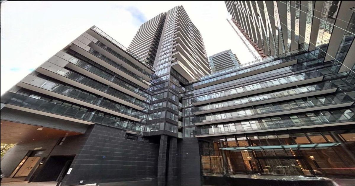 117 Broadway Avenue Toronto