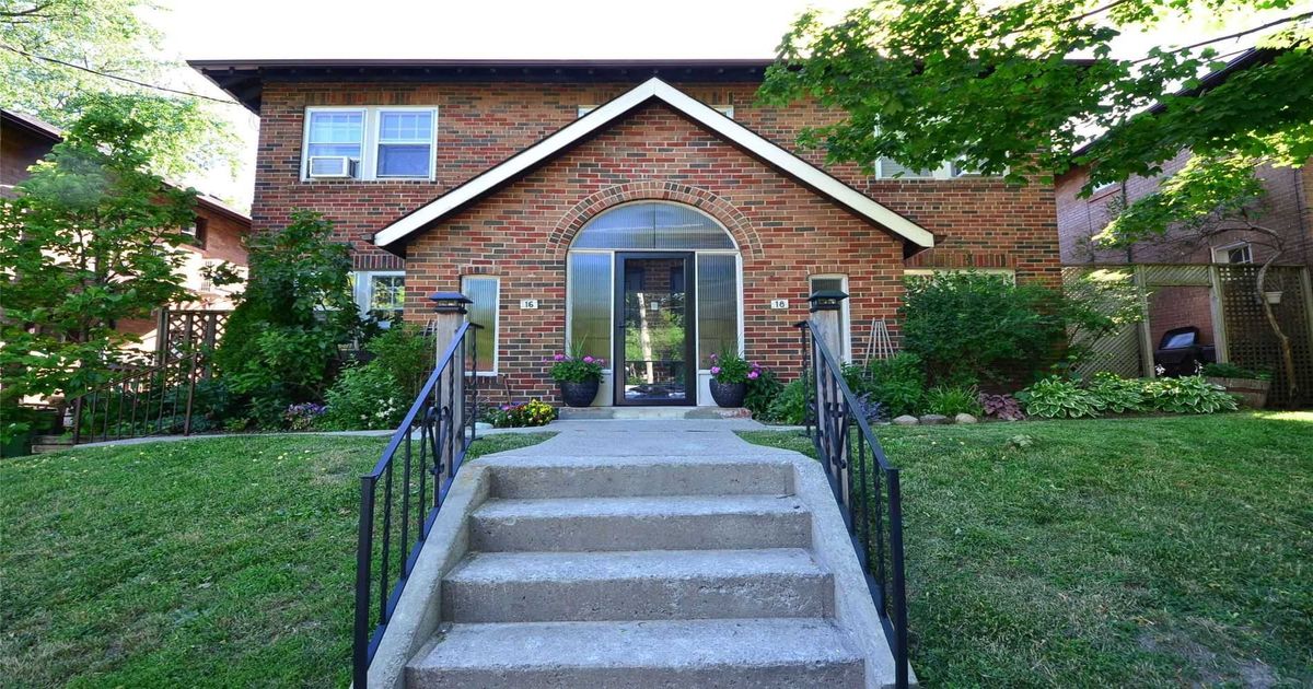 18 Acacia Road Toronto
