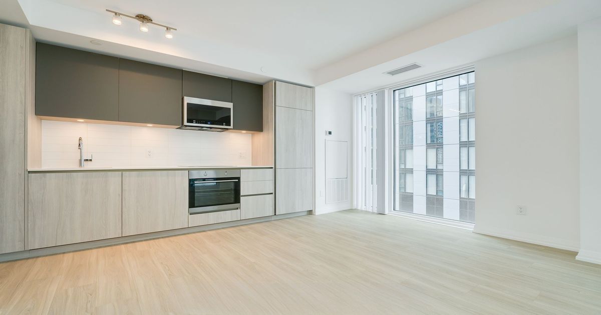 8 Widmer Street Toronto