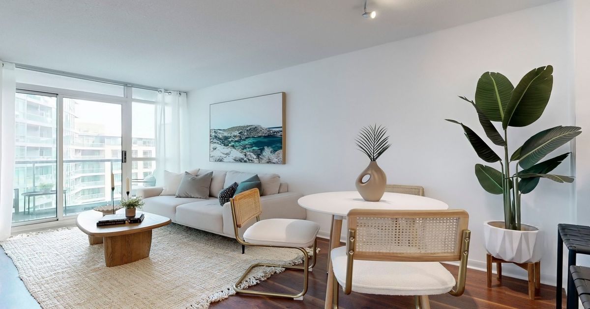 219 Fort York Boulevard Toronto