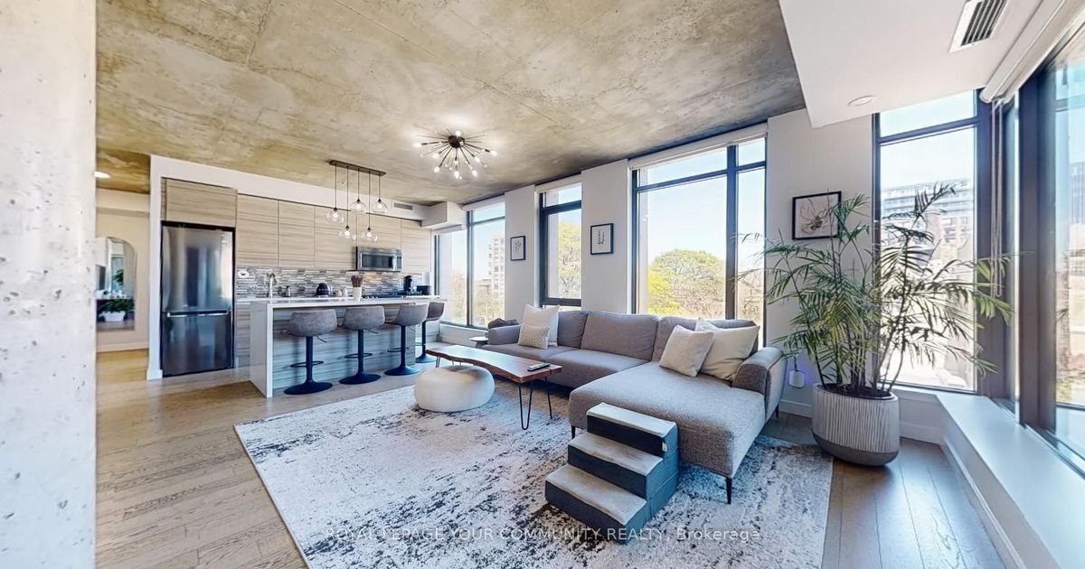 111 Bathurst Street Toronto