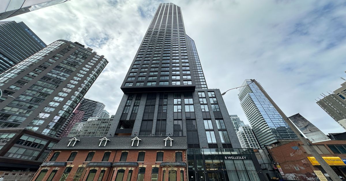 8 Wellesley Street W Toronto
