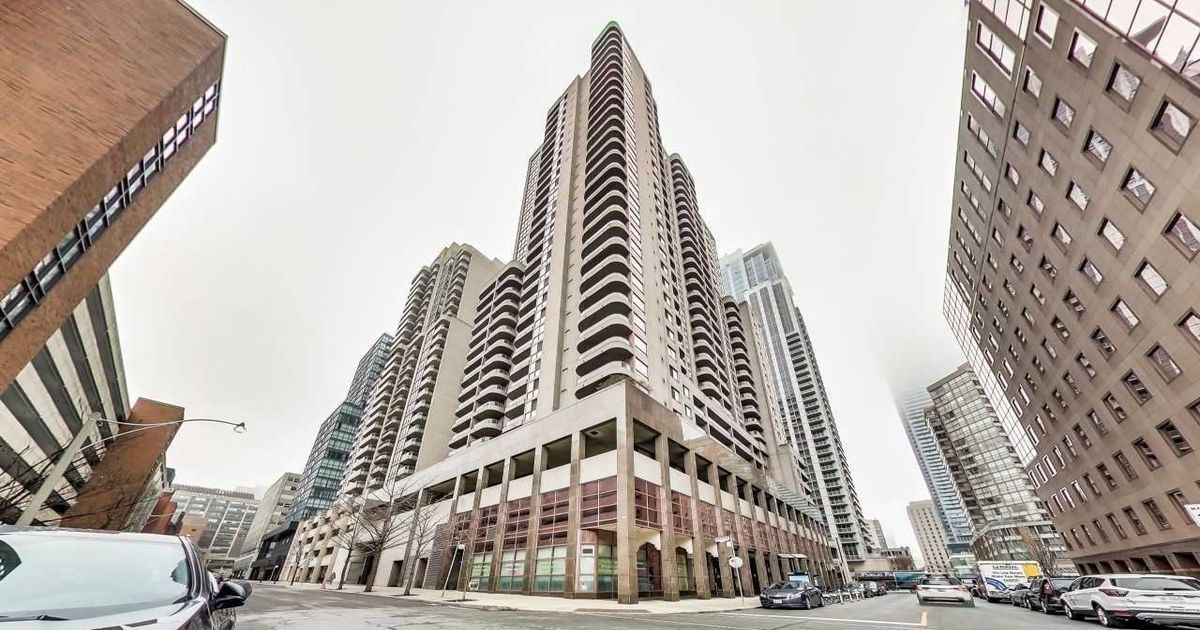 736 Bay Street Toronto