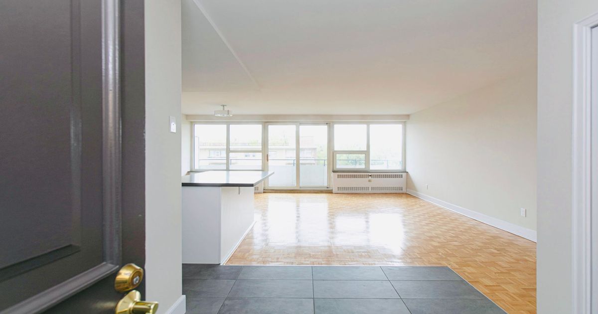10 Shallmar Boulevard Toronto