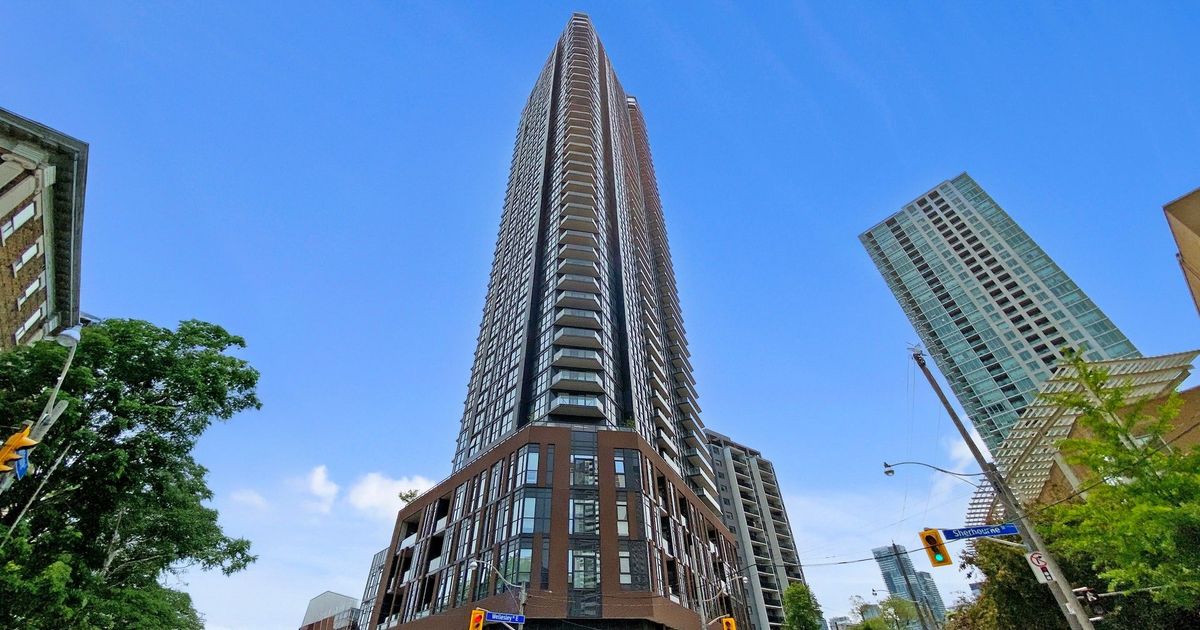 159 Wellesley Street E Toronto
