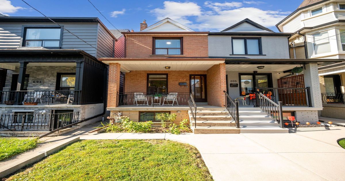 696 Crawford Street Toronto