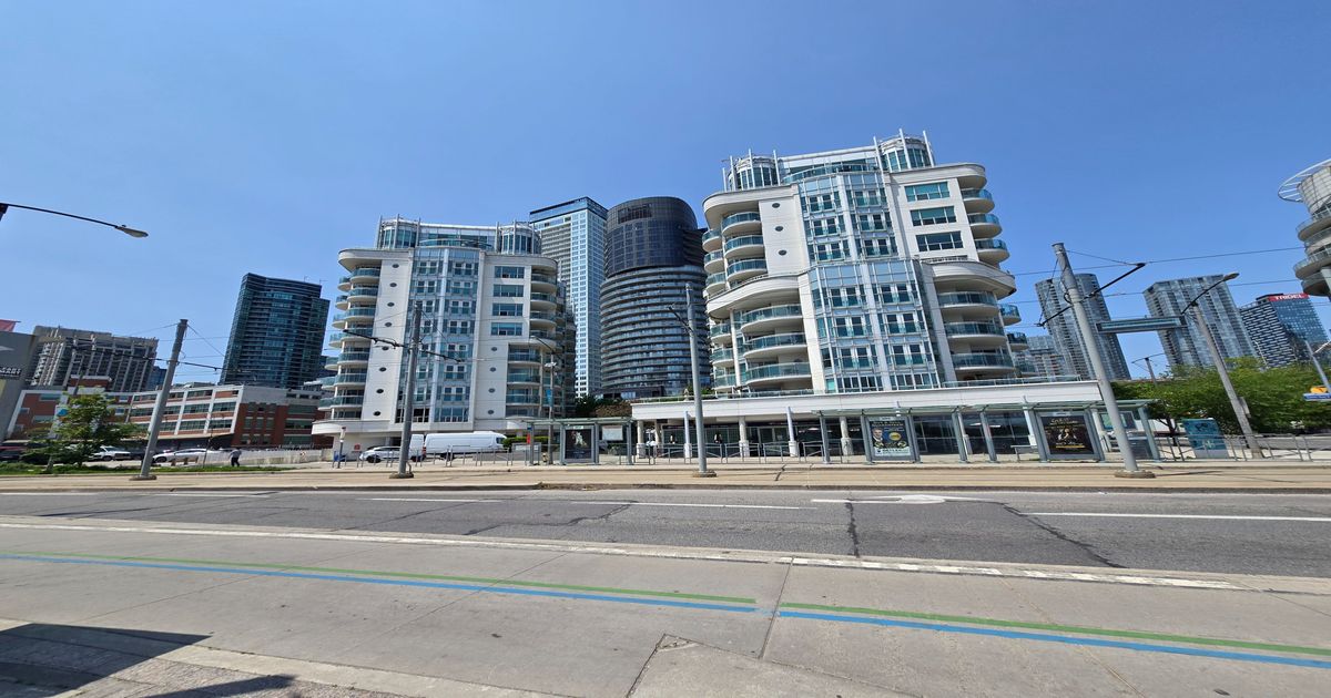 600 Queens Quay W Toronto