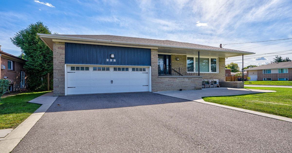 215 Searle Avenue Toronto