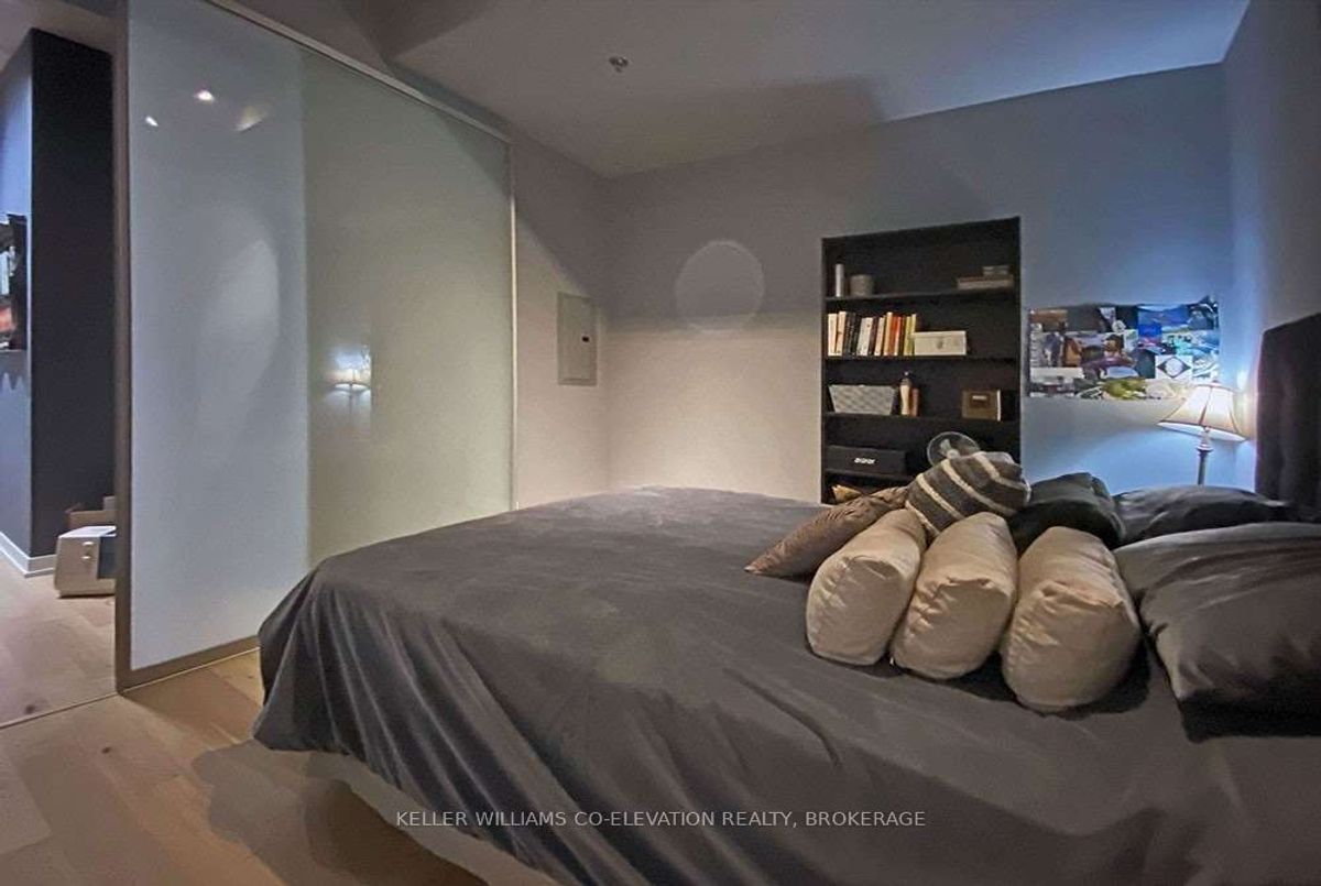 img-gallery