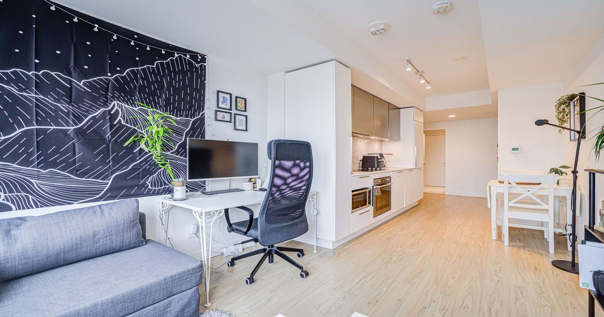 85 Wood Street Toronto