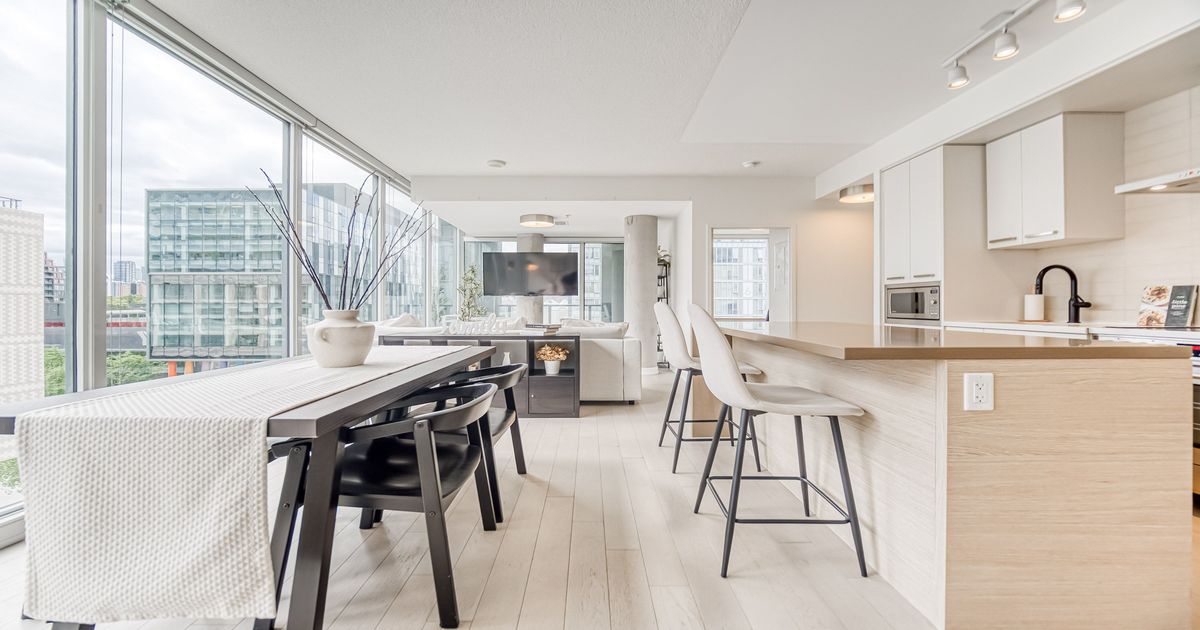 455 Front Street E Toronto