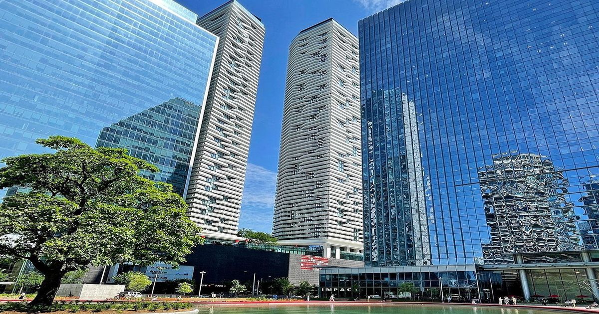 88 Harbour Street Toronto