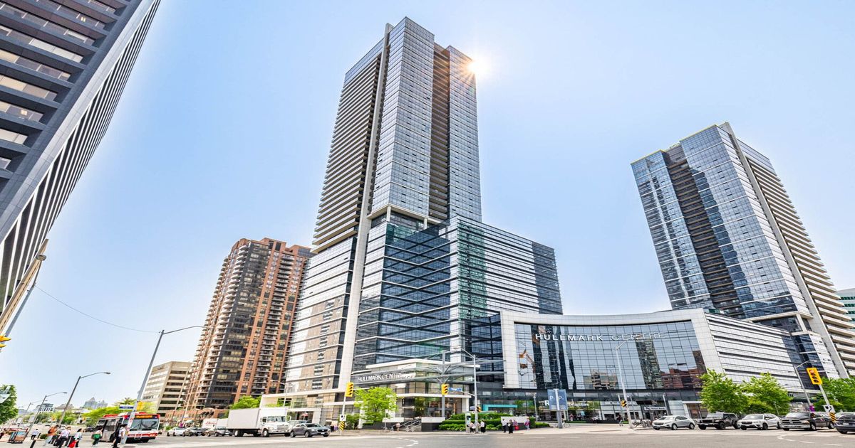 5 Sheppard Avenue E Toronto