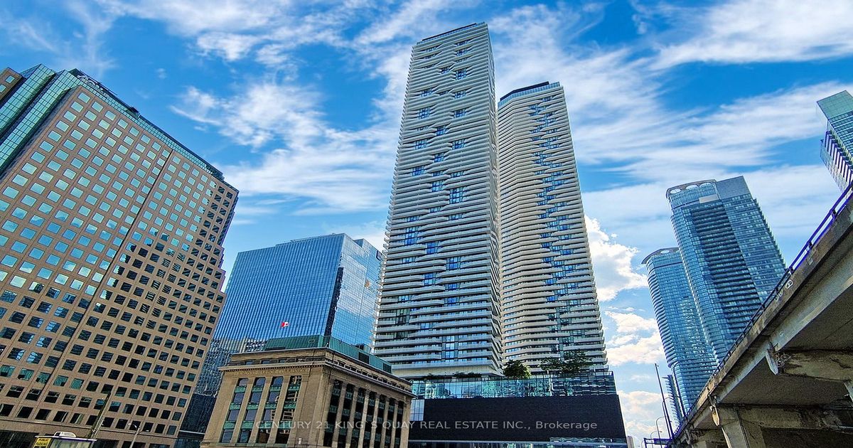 100 Harbour Street Toronto