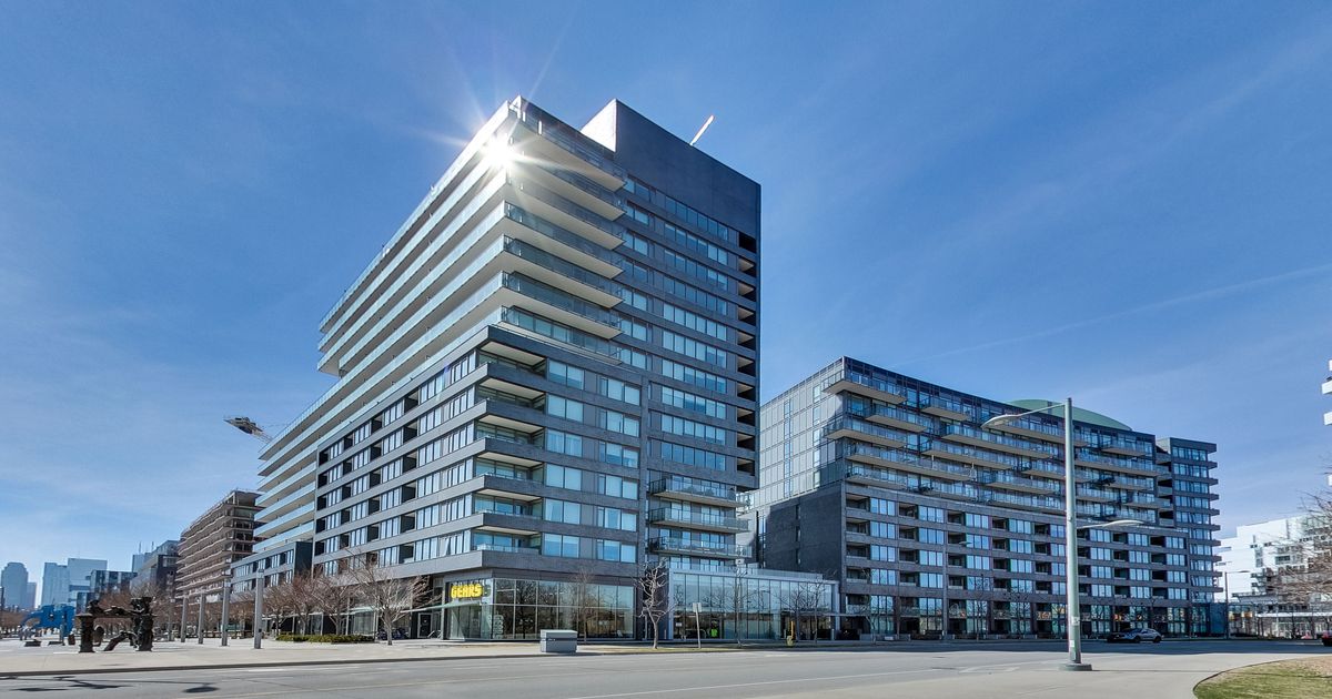 120 Bayview Avenue Toronto
